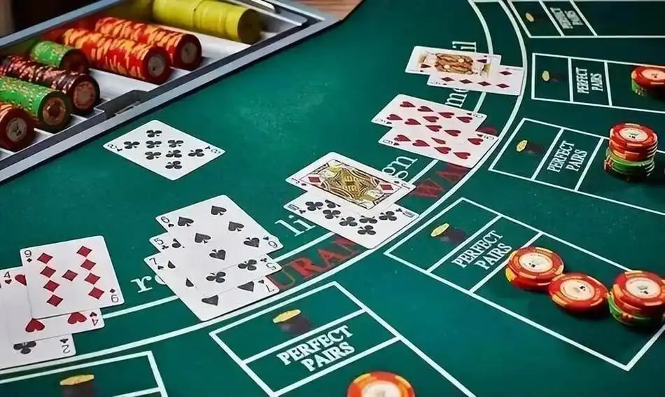 Pemain Indonesia mengakses taruhan olahraga jepetogel via smartphone